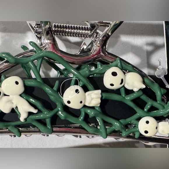 Studio Ghibli Princess Mononoke Kodama Claw Hair Clip - Picture 5 of 5